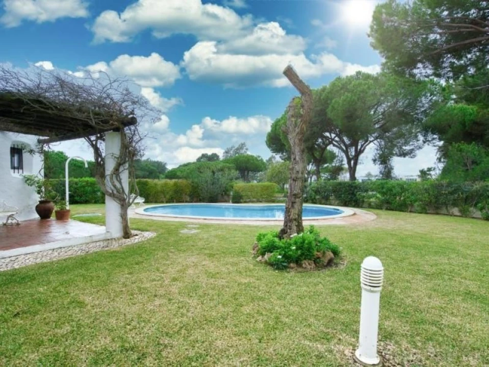 Moradia T3 para Venda em Quarteira Foto 29