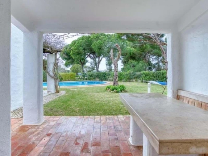 Moradia T3 para Venda em Quarteira Foto 28