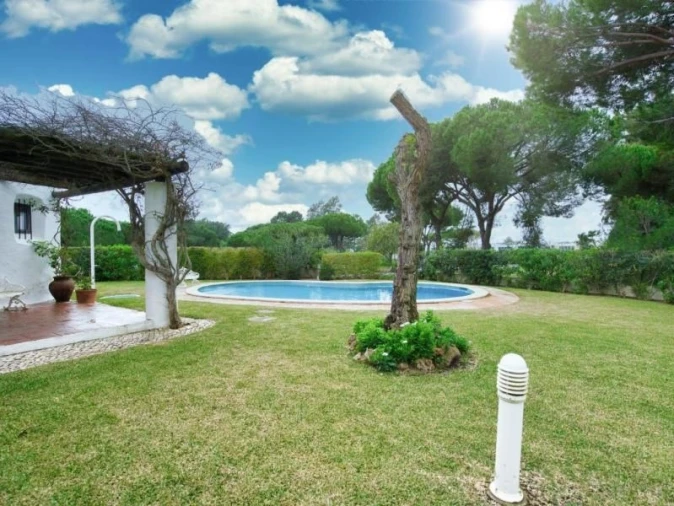 Moradia T3 para Venda em Quarteira Foto 29