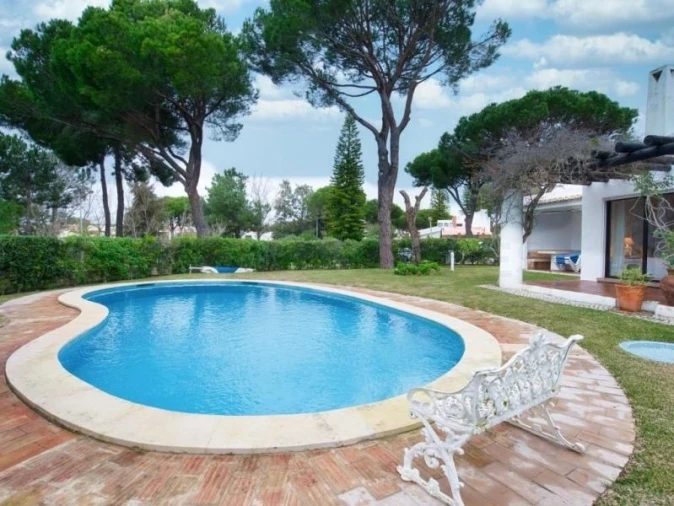 Moradia T3 para Venda em Quarteira Foto 30