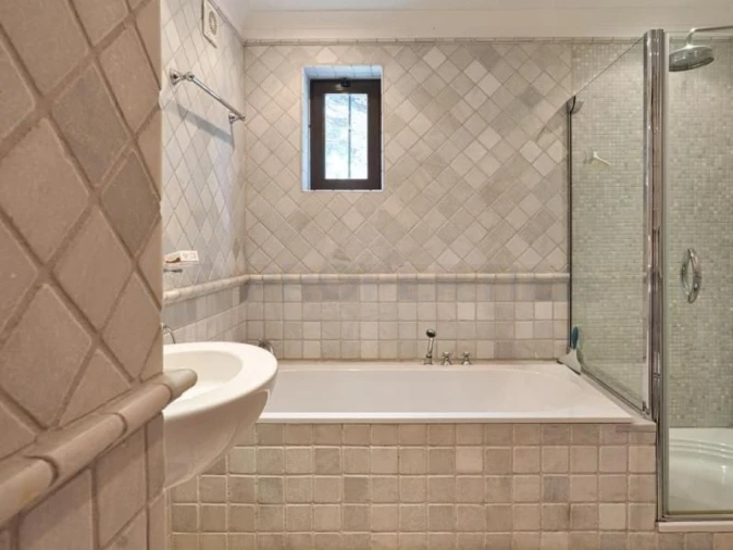 Moradia T3 para Venda em Quarteira Foto 18