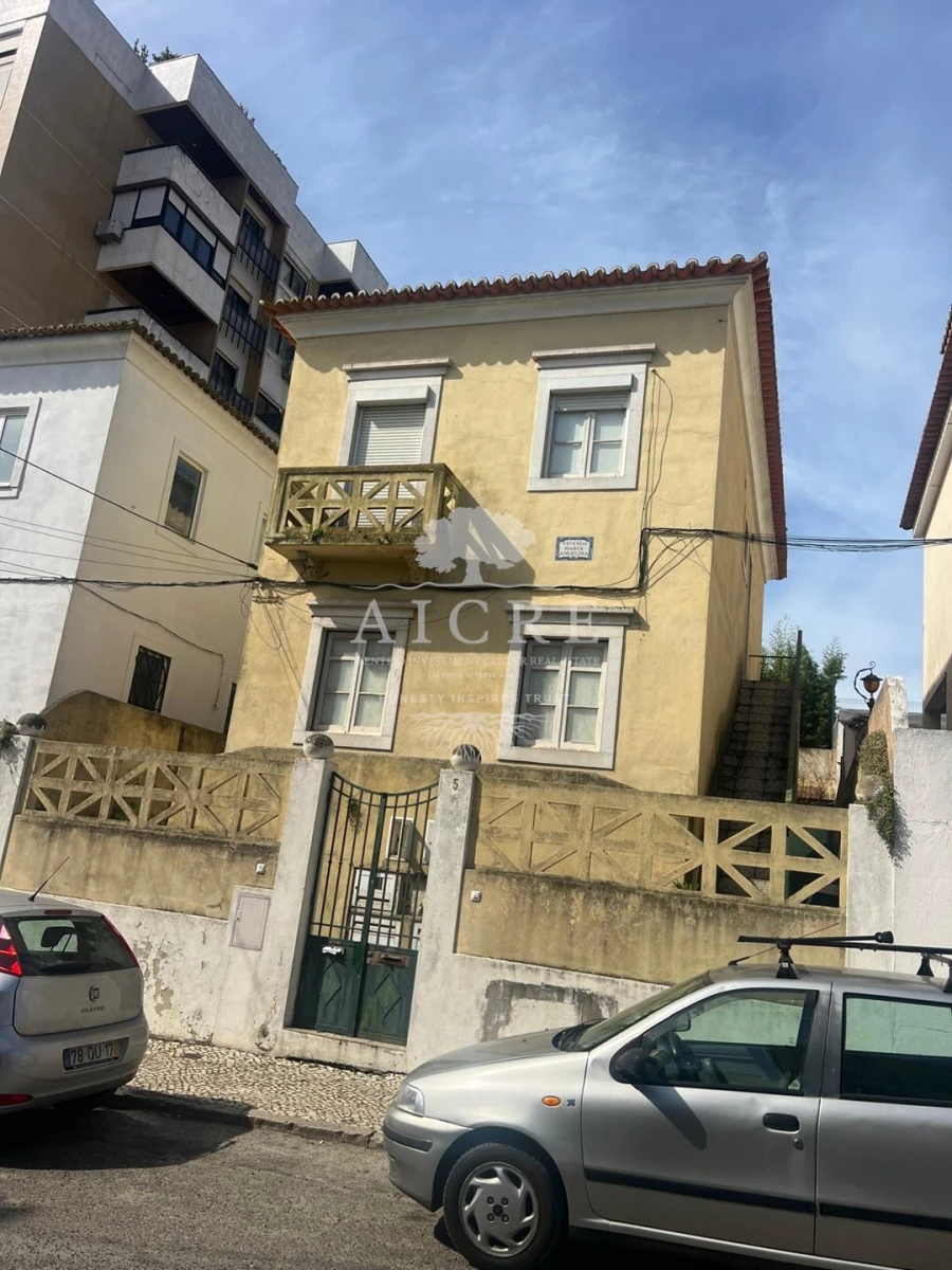 Moradia T2 para Venda em Carnide Foto 6