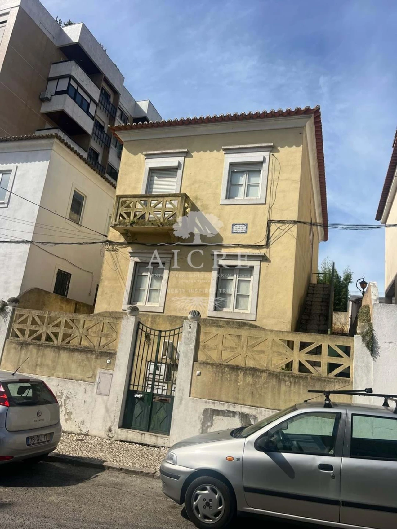 Moradia T2 para Venda em Carnide Foto 3