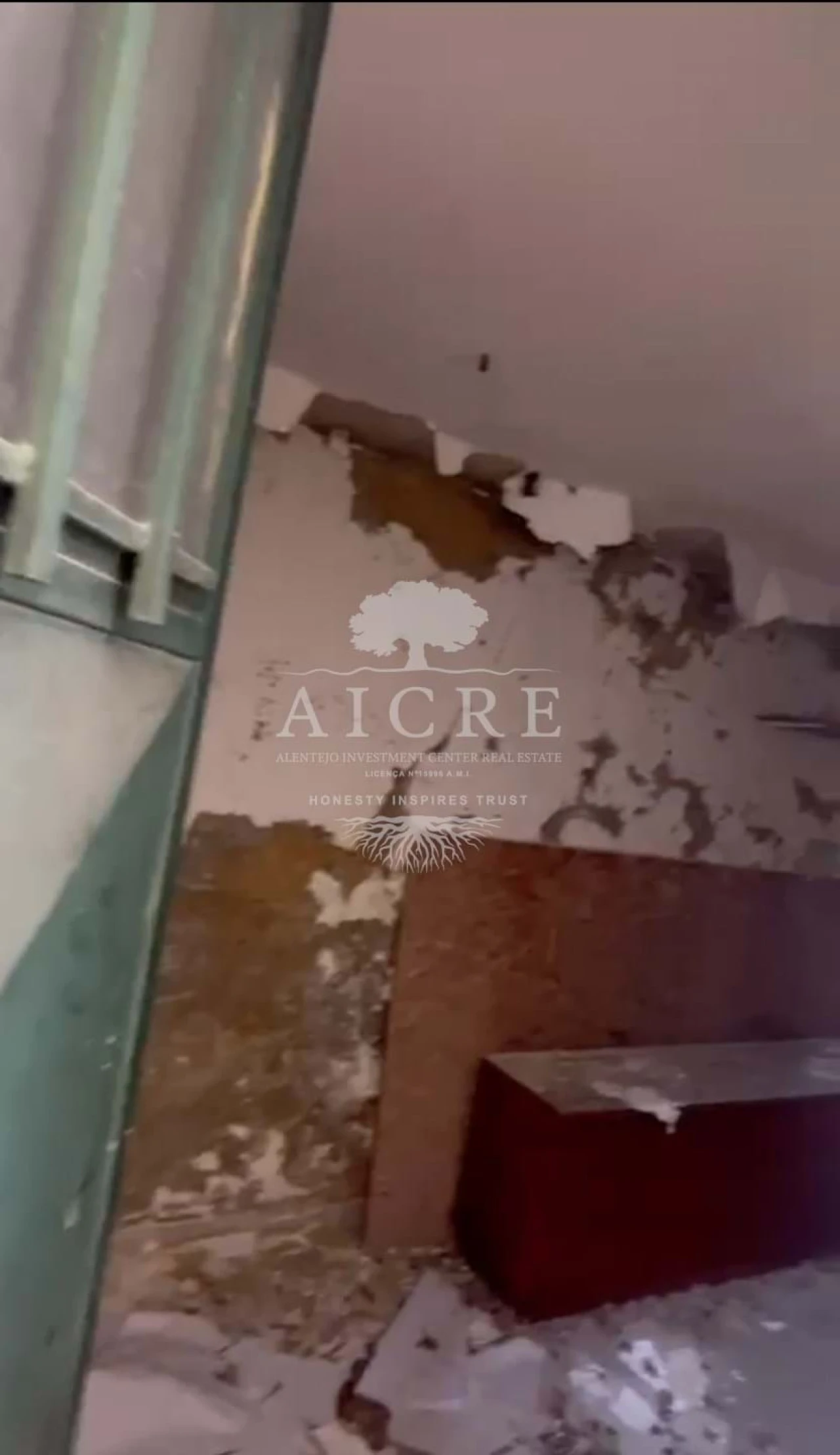 Moradia T2 para Venda em Carnide Foto 10