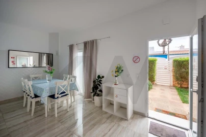 Moradia T6 para Venda em Vila de Sagres