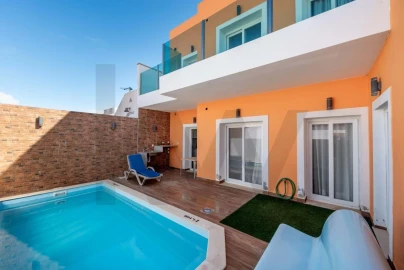 Moradia T6 para Venda em Vila de Sagres
