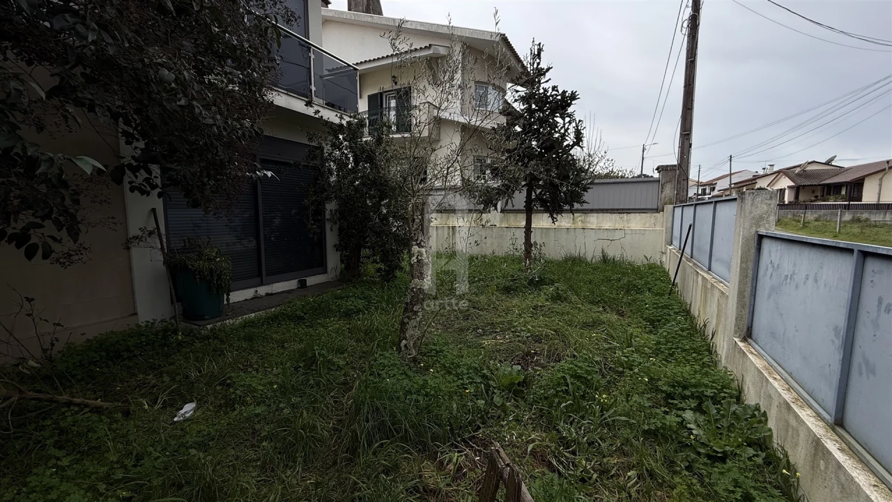 Moradia T4 para Venda em Eixo e Eirol Foto 18