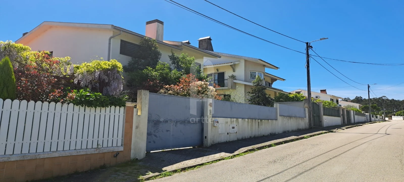 Moradia T4 para Venda em Eixo e Eirol Foto 9