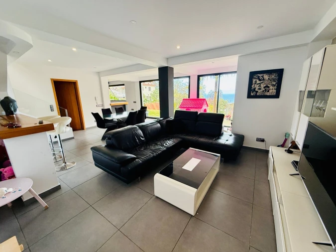 Moradia T3 para Venda em Arco de São Jorge Foto 13