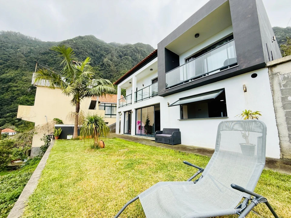 Moradia T3 para Venda em Arco de São Jorge Foto 1