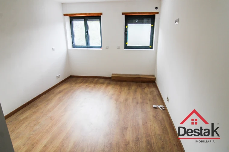 Apartamento T2 para Venda em São Pedro do Sul, Várzea e Baiões Foto 12