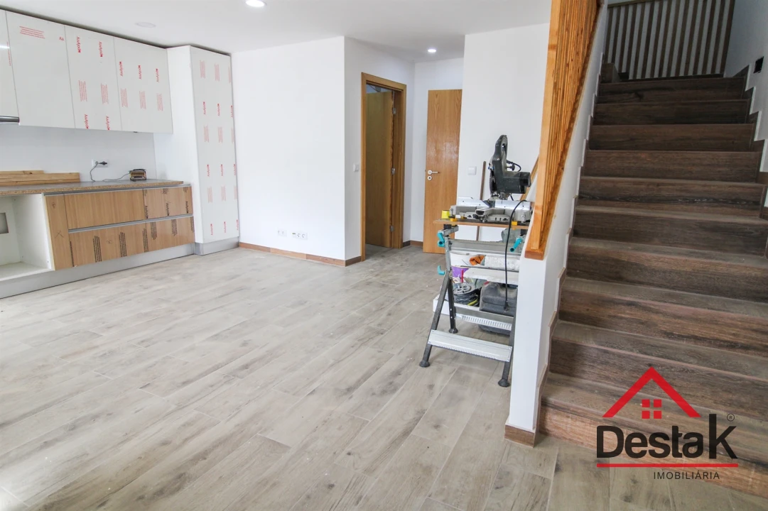 Apartamento T2 para Venda em São Pedro do Sul, Várzea e Baiões Foto 3