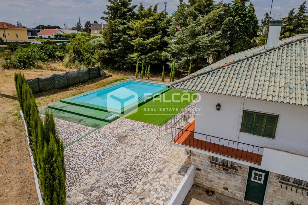 Moradia T6 para Venda em Romeira e Várzea Foto 68