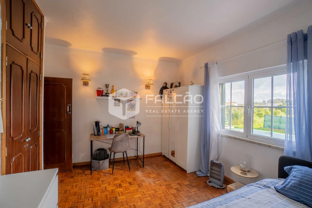 Moradia T6 para Venda em Romeira e Várzea Foto 28