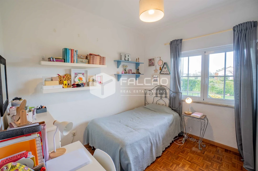 Moradia T6 para Venda em Romeira e Várzea Foto 27