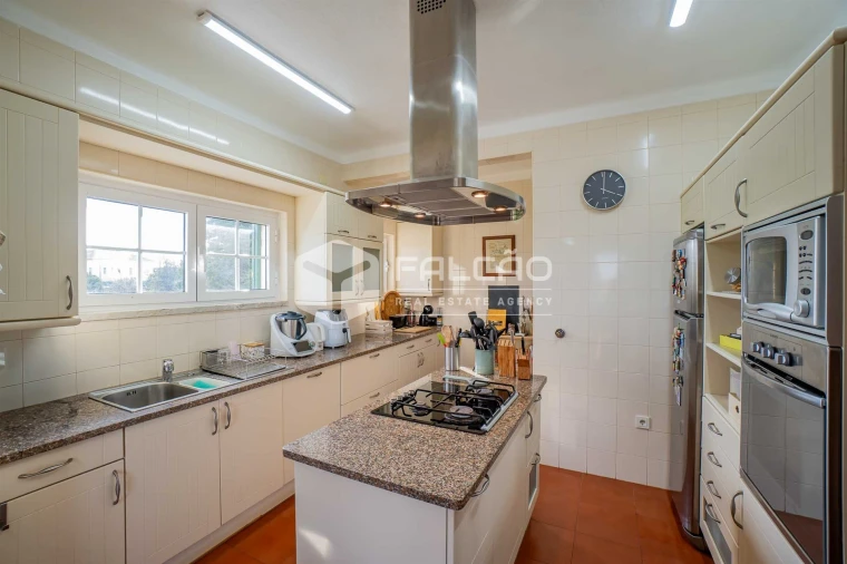 Moradia T6 para Venda em Romeira e Várzea Foto 42