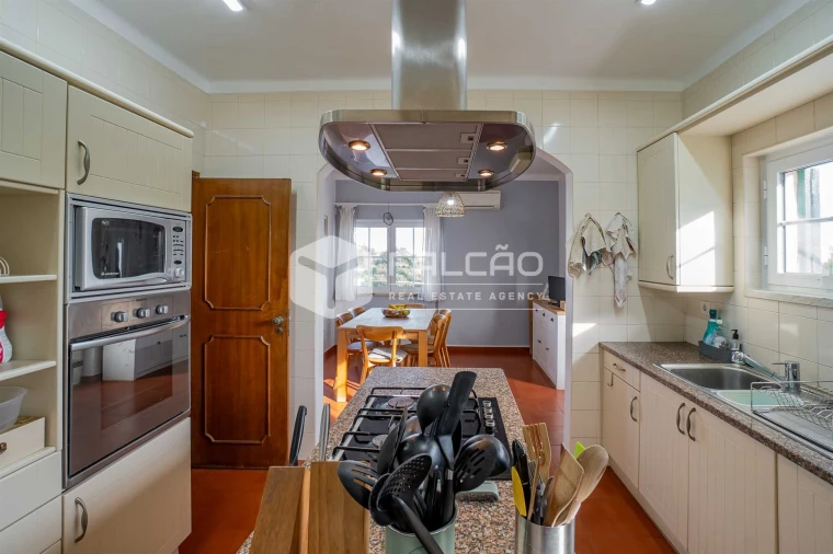 Moradia T6 para Venda em Romeira e Várzea Foto 46