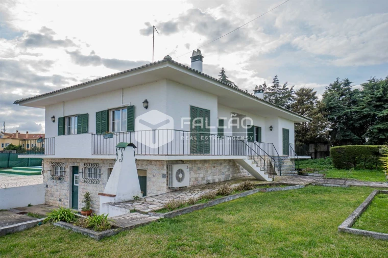 Moradia T6 para Venda em Romeira e Várzea Foto 16