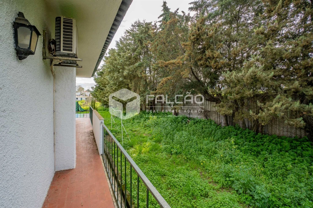 Moradia T6 para Venda em Romeira e Várzea Foto 21