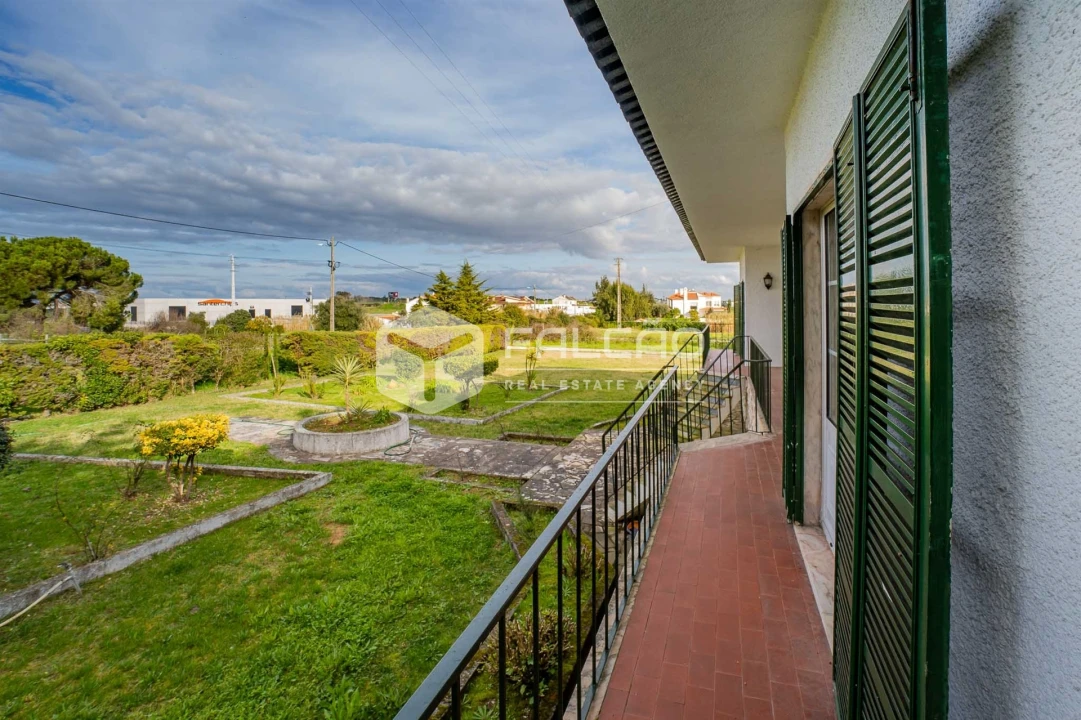 Moradia T6 para Venda em Romeira e Várzea Foto 20