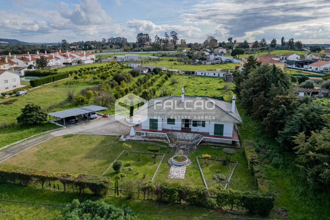 Moradia T6 para Venda em Romeira e Várzea Foto 14