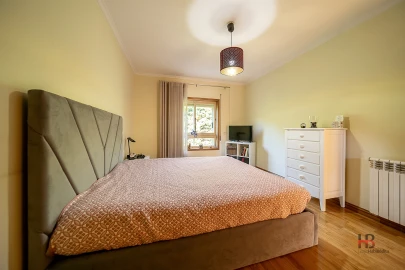Moradia T3 para Venda em Oliveira do Douro