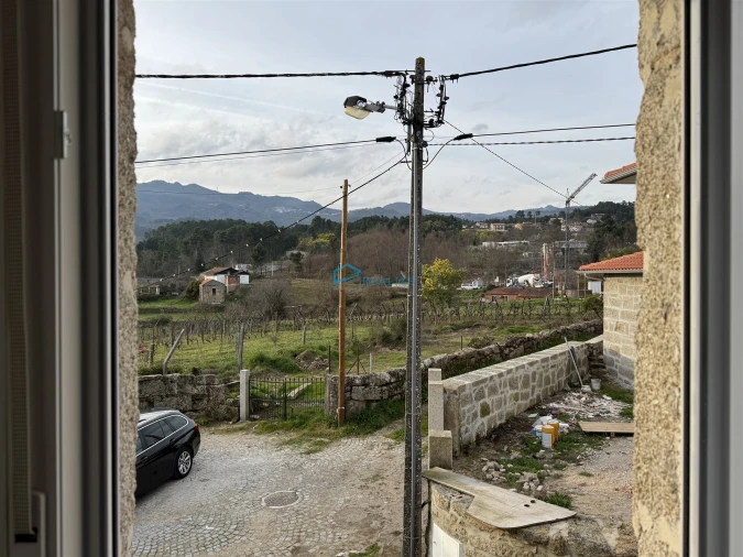 Moradia T2 para Arrendamento em Vila Marim Foto 14