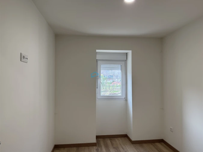 Moradia T2 para Arrendamento em Vila Marim Foto 13