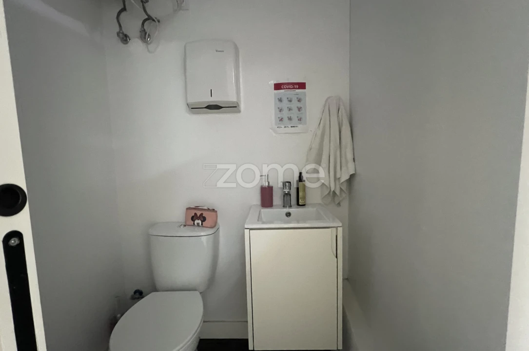 Negócio para Venda em Santa Maria Maior e Monserrate e Meadela Foto 8