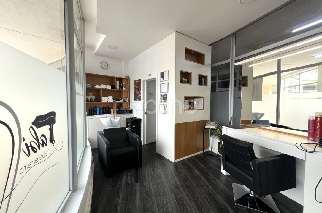 Negócio para Venda em Santa Maria Maior e Monserrate e Meadela Foto 7