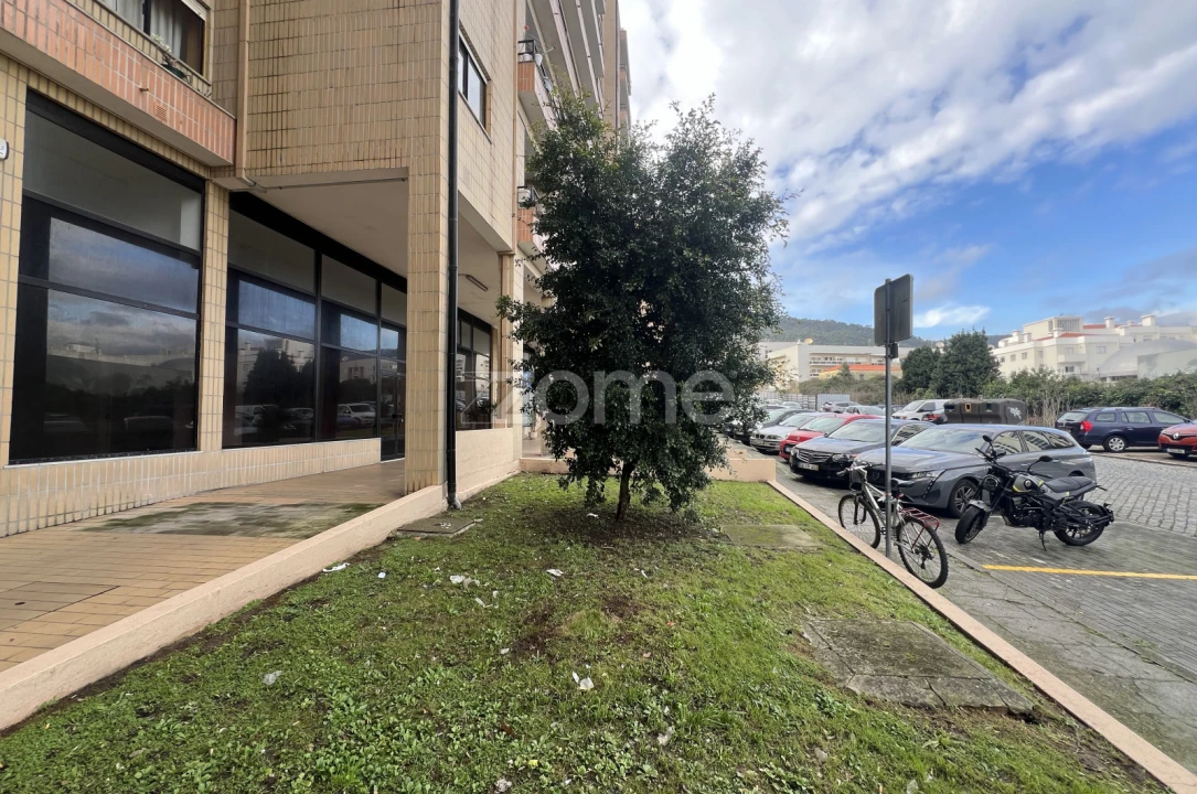 Negócio para Venda em Santa Maria Maior e Monserrate e Meadela Foto 22