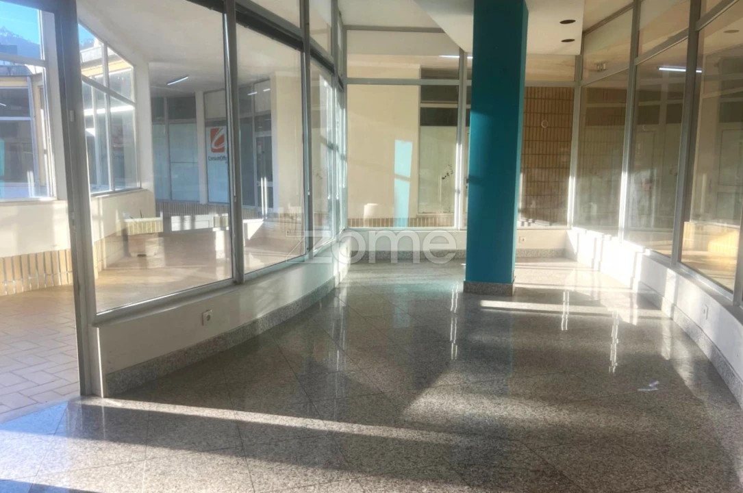 Negócio para Venda em Santa Maria Maior e Monserrate e Meadela Foto 28