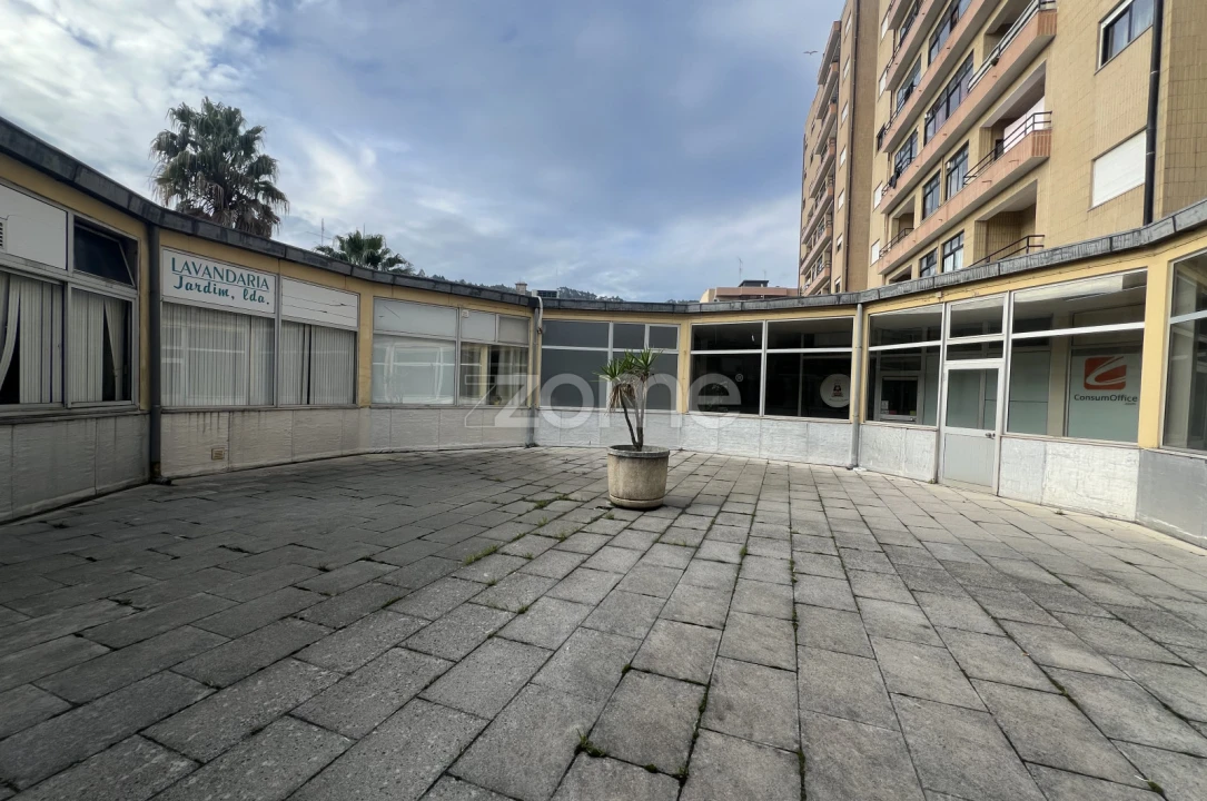 Negócio para Venda em Santa Maria Maior e Monserrate e Meadela Foto 15