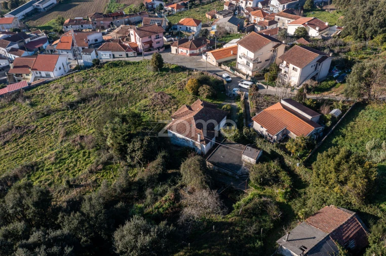 Quinta T3 para Venda em Fânzeres e São Pedro da Cova Foto 50