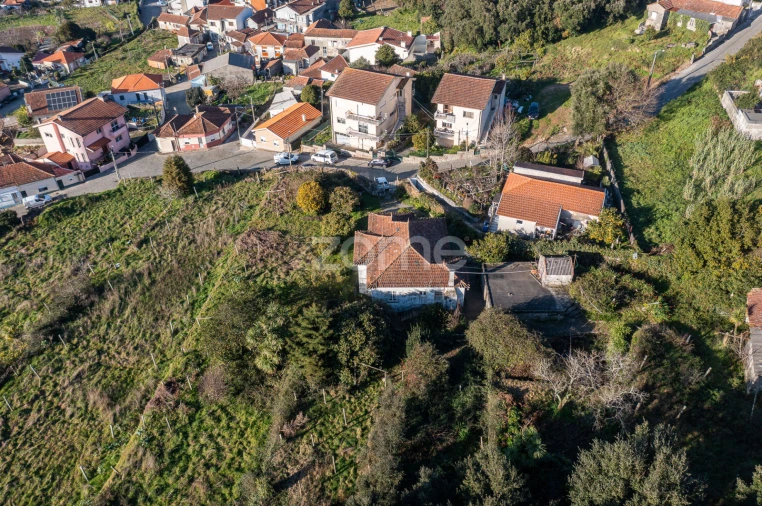 Quinta T3 para Venda em Fânzeres e São Pedro da Cova Foto 49