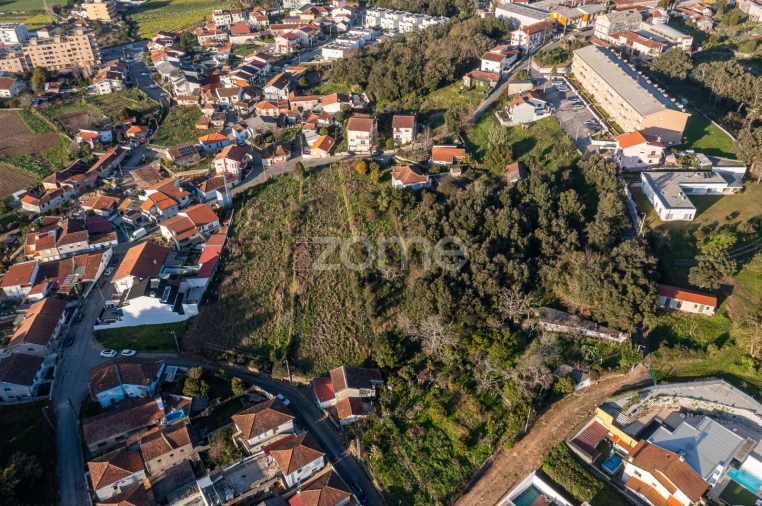 Quinta T3 para Venda em Fânzeres e São Pedro da Cova Foto 46