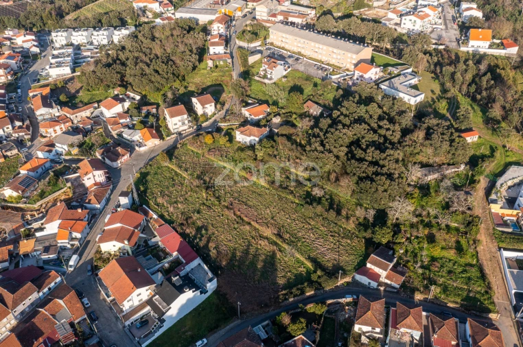 Quinta T3 para Venda em Fânzeres e São Pedro da Cova Foto 45