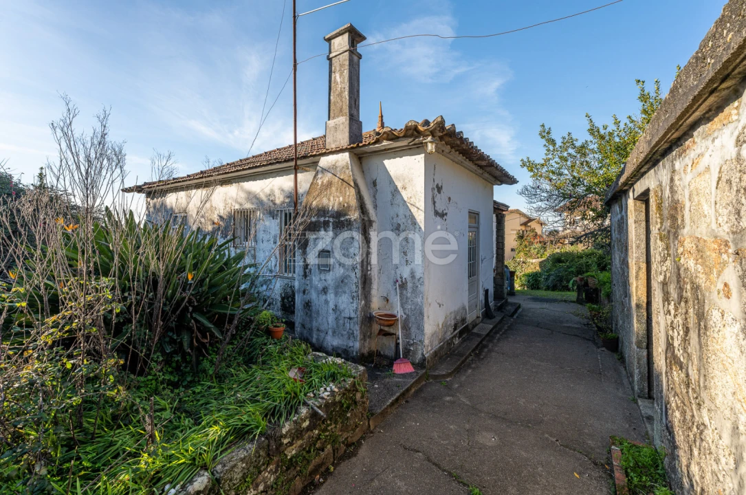 Quinta T3 para Venda em Fânzeres e São Pedro da Cova Foto 11