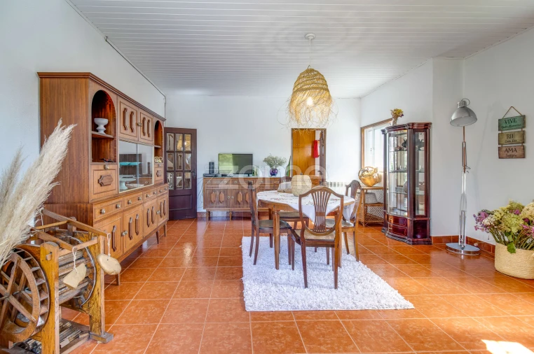 Quinta T4 para Venda em Vila Garcia, Aboim e Chapa Foto 9