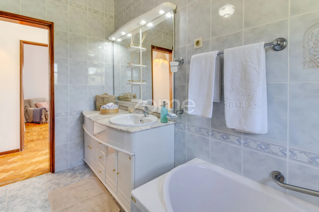 Quinta T4 para Venda em Vila Garcia, Aboim e Chapa Foto 22