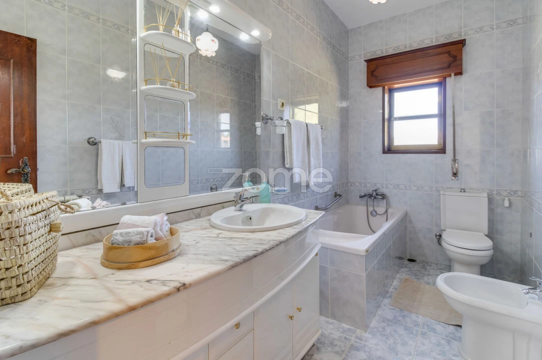 Quinta T4 para Venda em Vila Garcia, Aboim e Chapa Foto 23