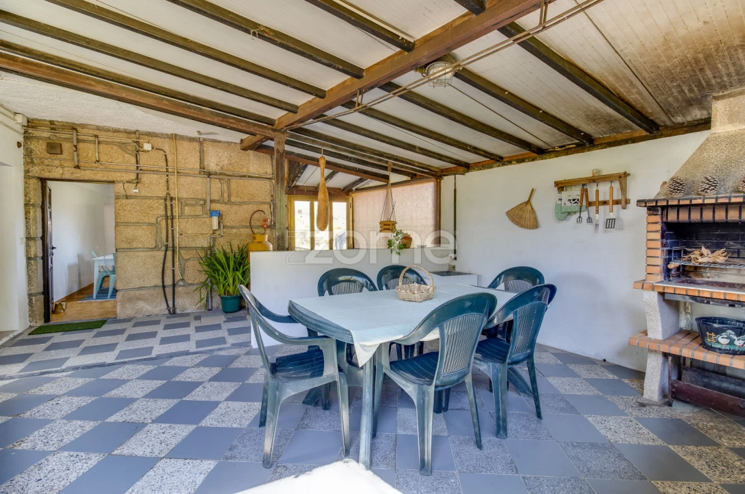 Quinta T4 para Venda em Vila Garcia, Aboim e Chapa Foto 36