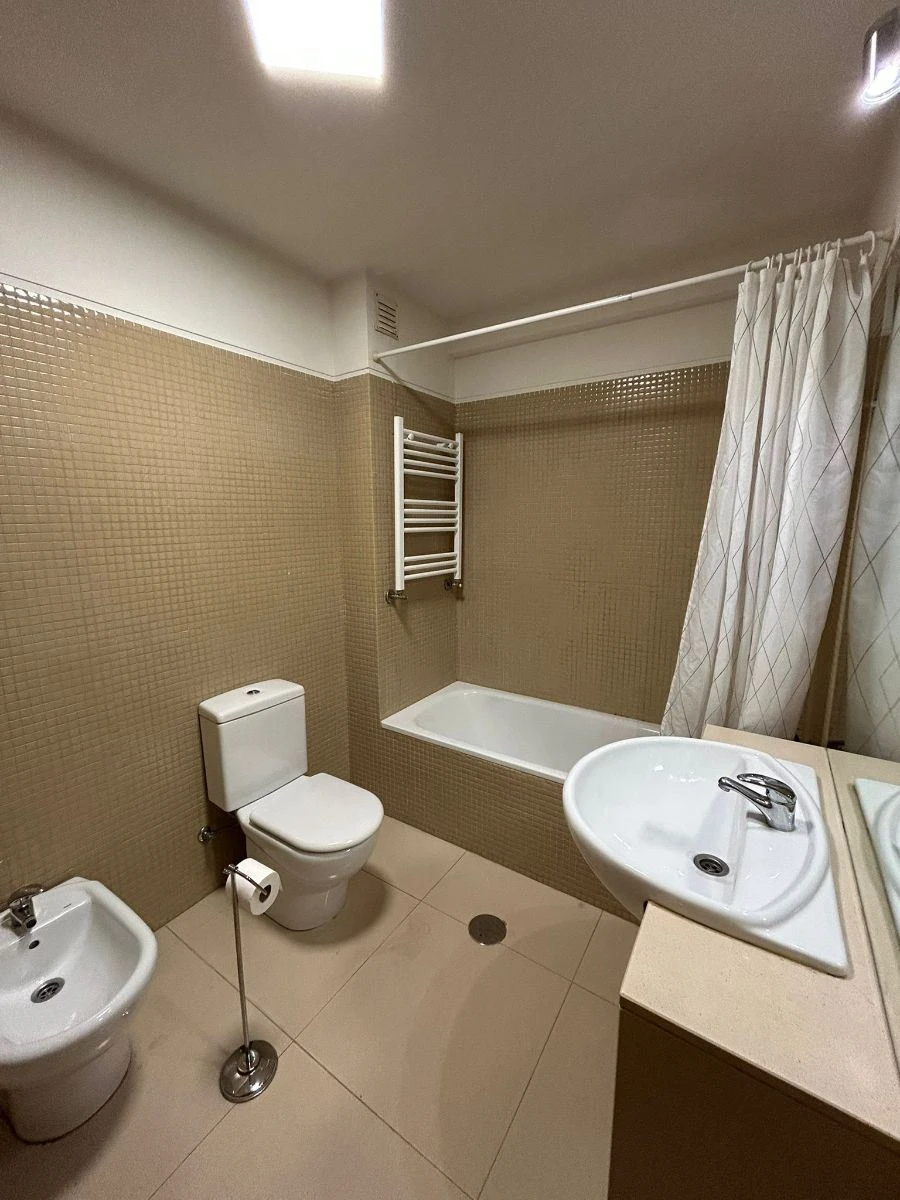 Apartamento T1 para Arrendamento em Custóias, Leça do Balio e Guifões Foto 10