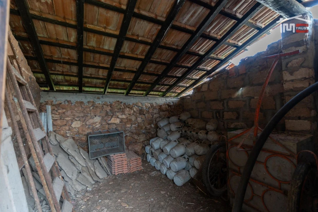 Moradia T2 para Venda em Freixianda, Ribeira do Fárrio e Formigais Foto 16