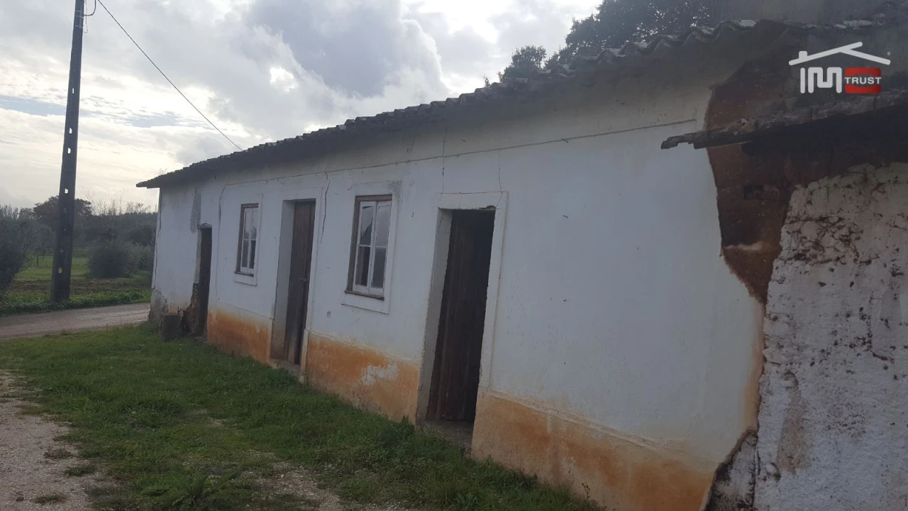 Moradia T2 para Venda em Freixianda, Ribeira do Fárrio e Formigais Foto 24