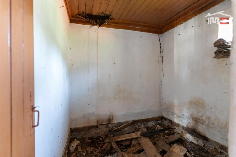 Moradia T2 para Venda em Freixianda, Ribeira do Fárrio e Formigais Foto 15