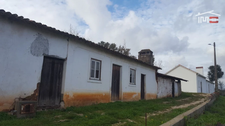 Moradia T2 para Venda em Freixianda, Ribeira do Fárrio e Formigais Foto 32