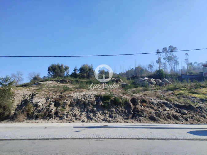 Terreno para Venda em Cepães e Fareja Foto 3