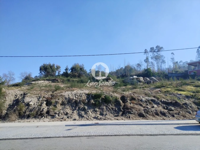 Terreno para Venda em Cepães e Fareja Foto 4