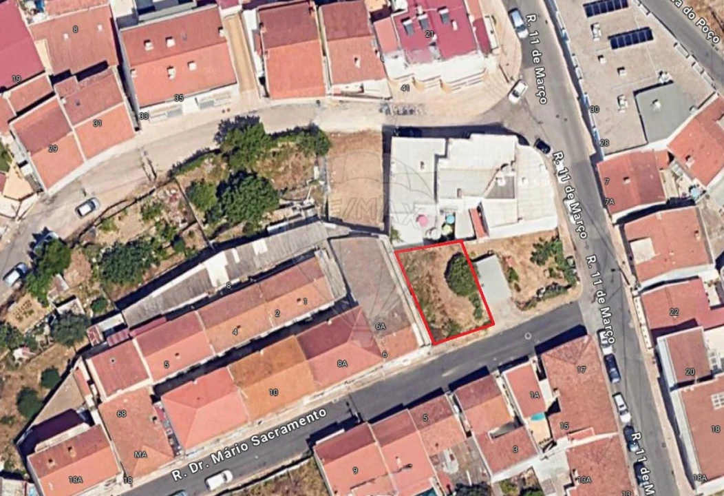 Terreno para Venda em Santa Iria de Azoia, São João da Talha e Bobadela Foto 2